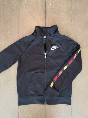 Nike Toddler Girl Swoosh Logo Full Zip Black Athletic Jacket • Size 4T